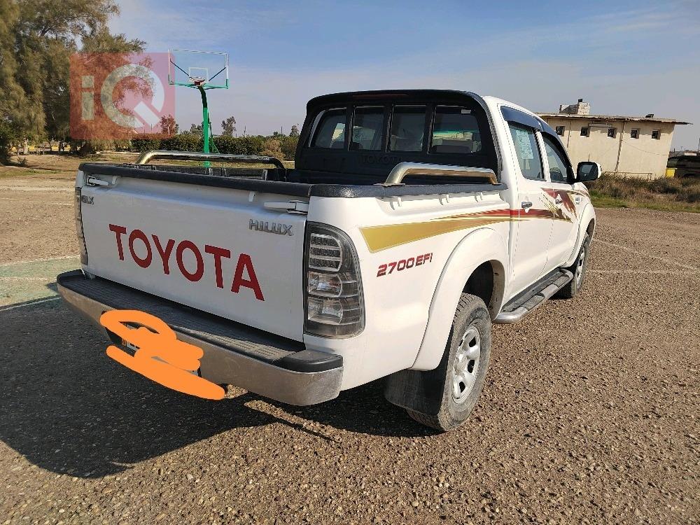 تويوتا هايلوكس